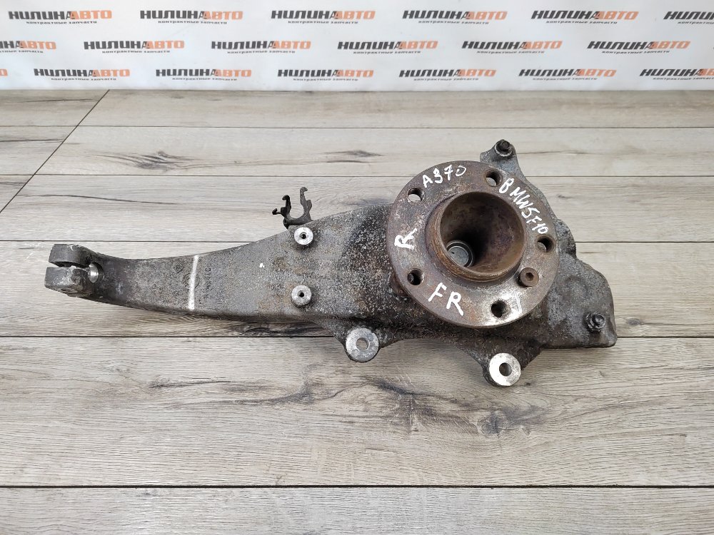 Кулак поворотный, 1700 рублей, Москва