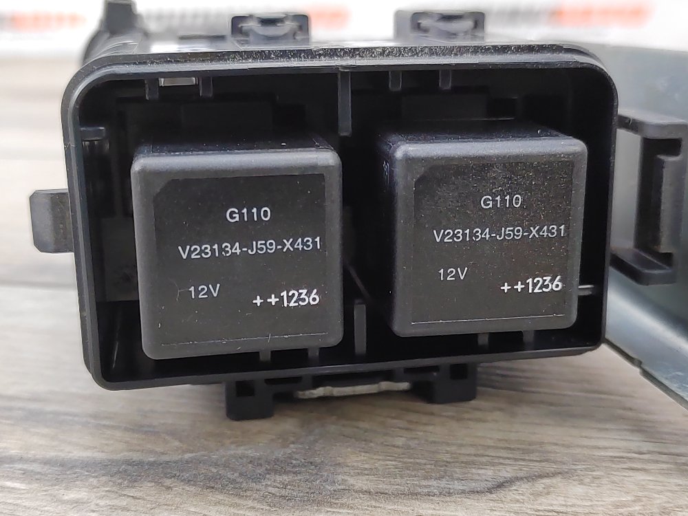 Блок реле, 1000 рублей, Москва