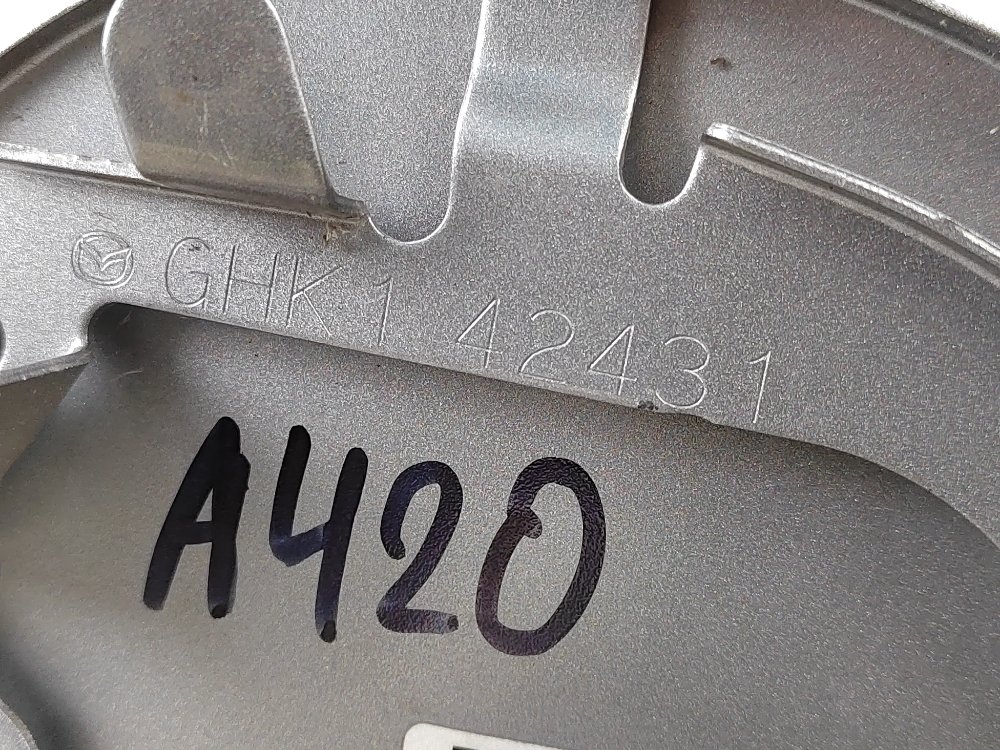 Лючок топливного бака, 1000 рублей, Москва