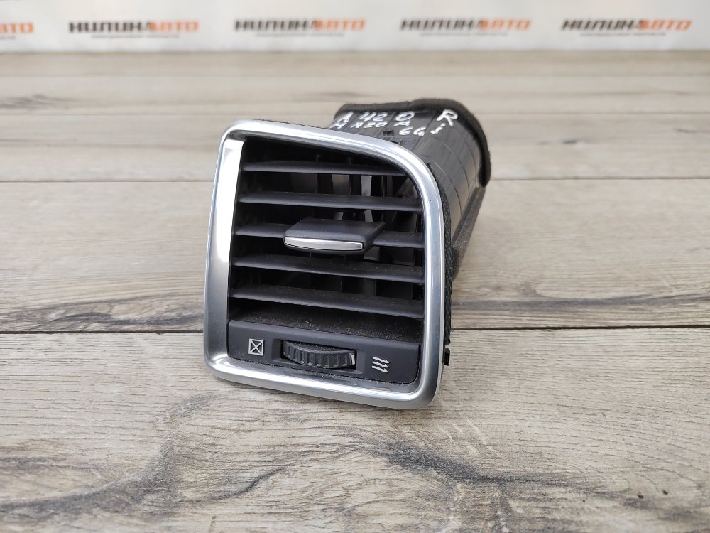 Дефлектор в торпедо, 1000 рублей, Москва