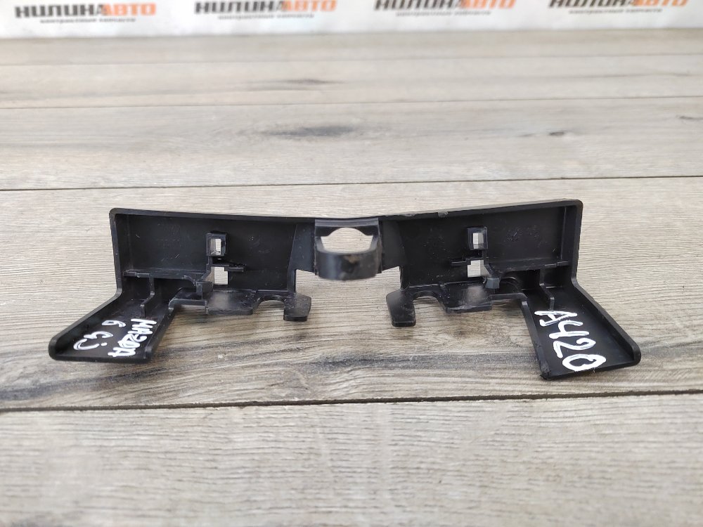 Накладка замка капота, 400 рублей, Москва