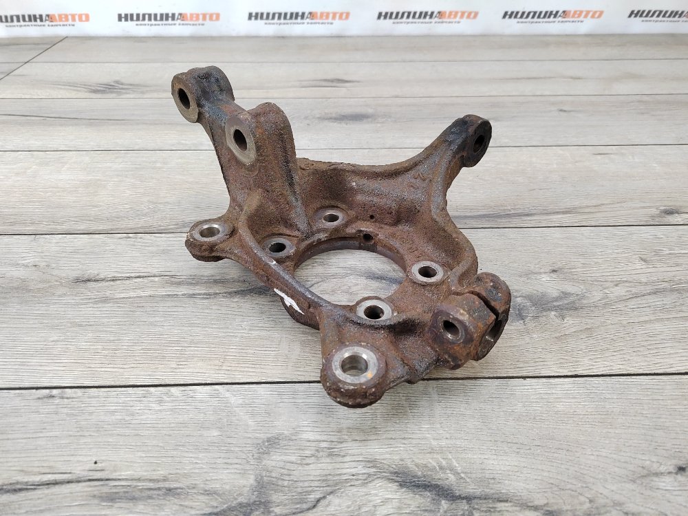 Кулак поворотный, 2000 рублей, Москва