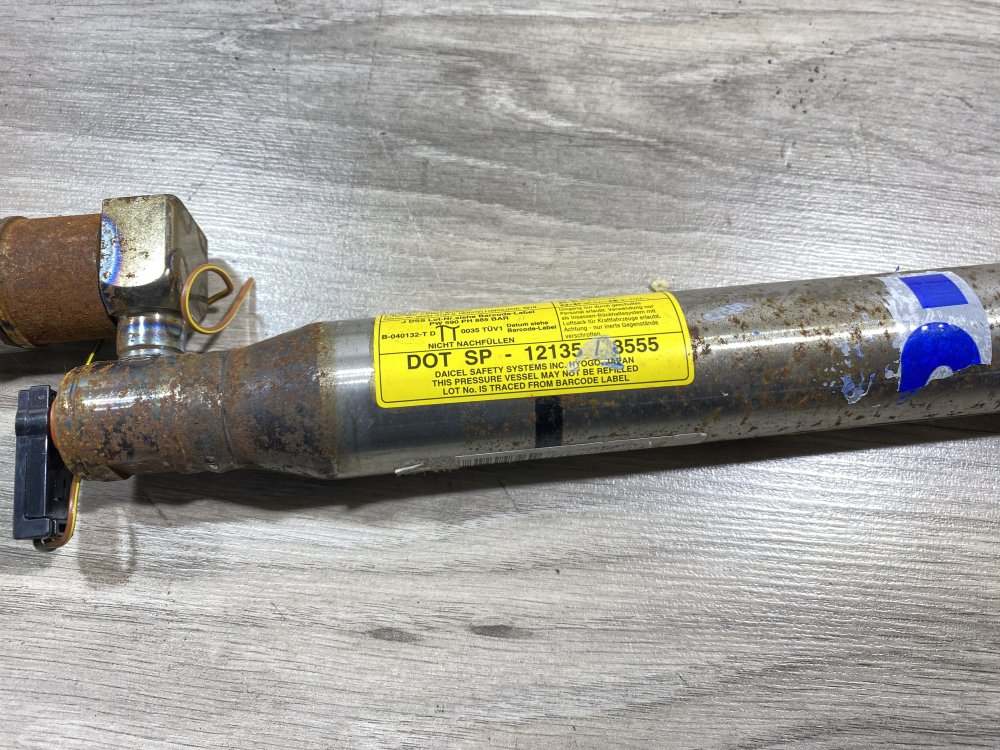 Подушка безопасности боковая, 1000 рублей, Севастополь