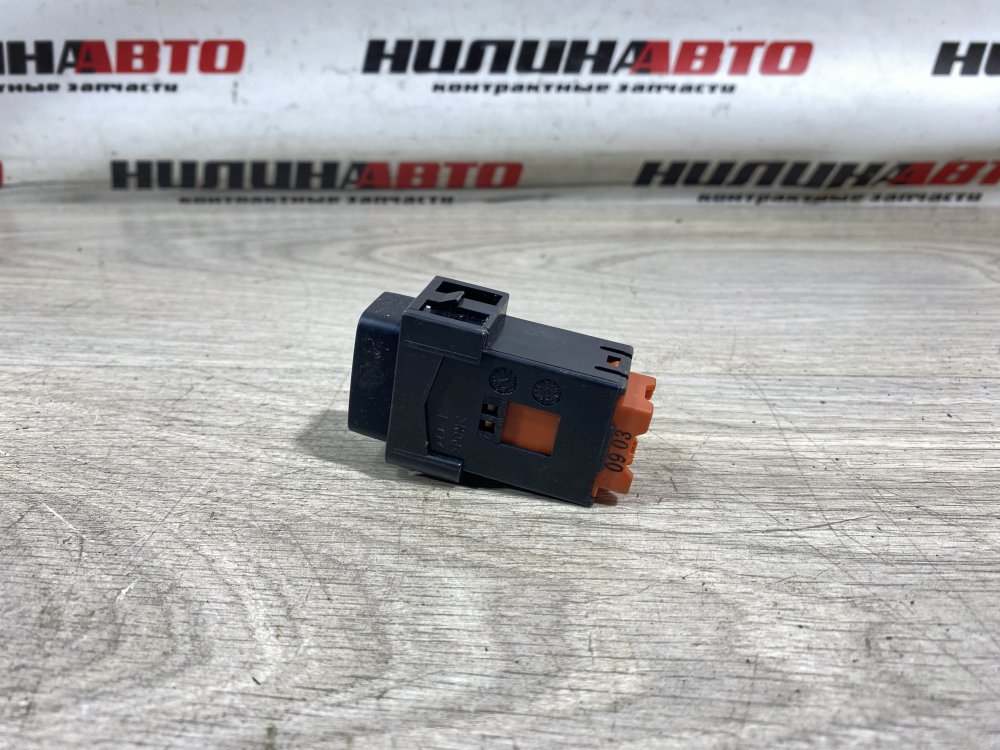 Кнопка обогрева сидений, 800 рублей, Севастополь