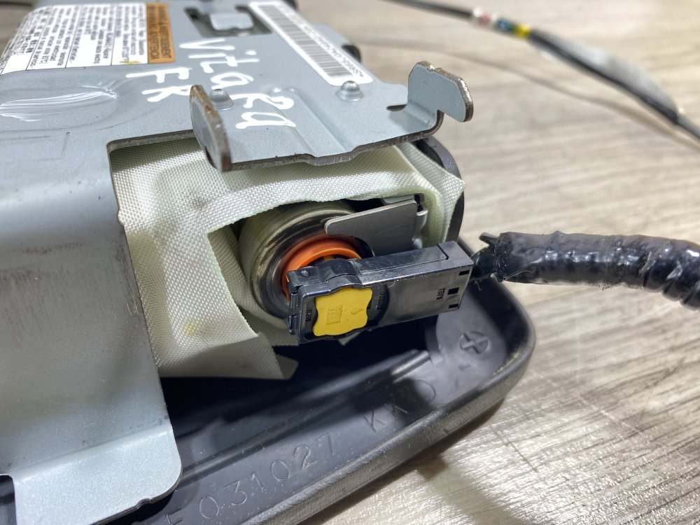 Подушка безопасности в сиденье, 1000 рублей, Севастополь