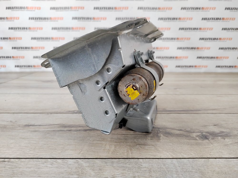 Подушка безопасности в торпедо, 1800 рублей, Москва