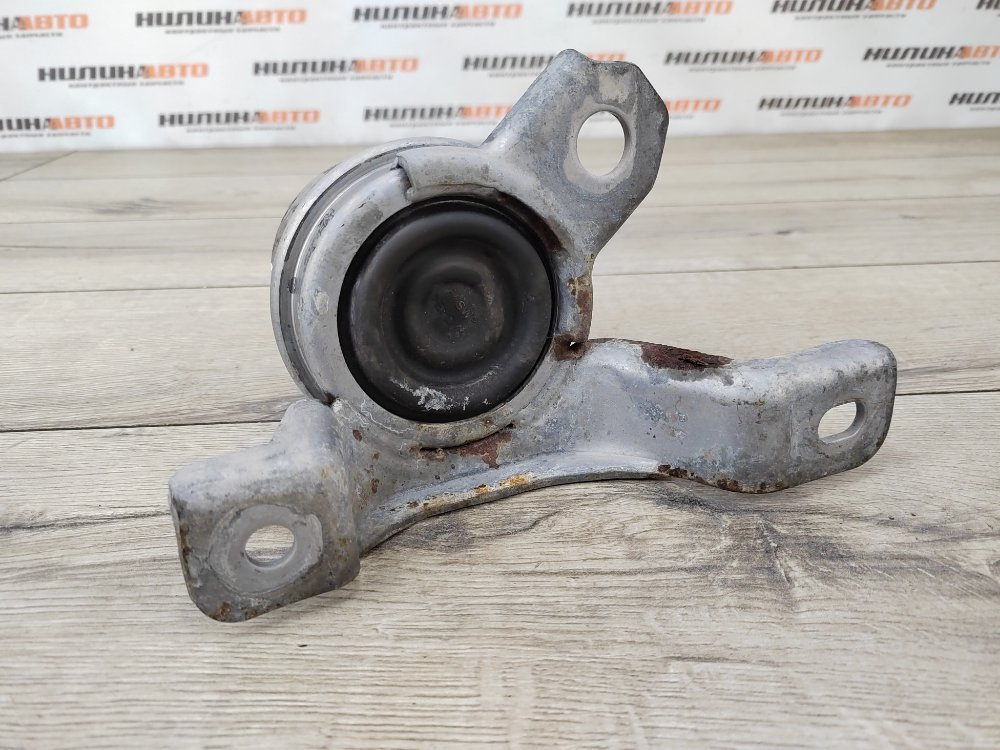 Подушка двигателя, 2000 рублей, Москва