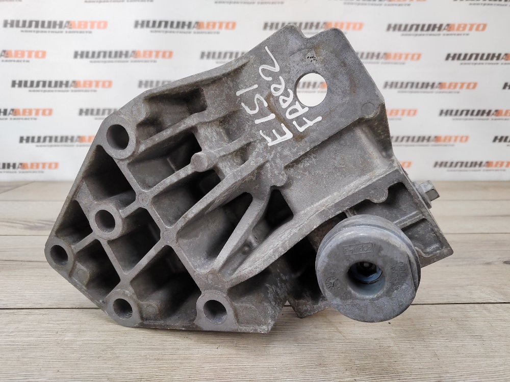 Кронштейн двигателя, 1500 рублей, Москва