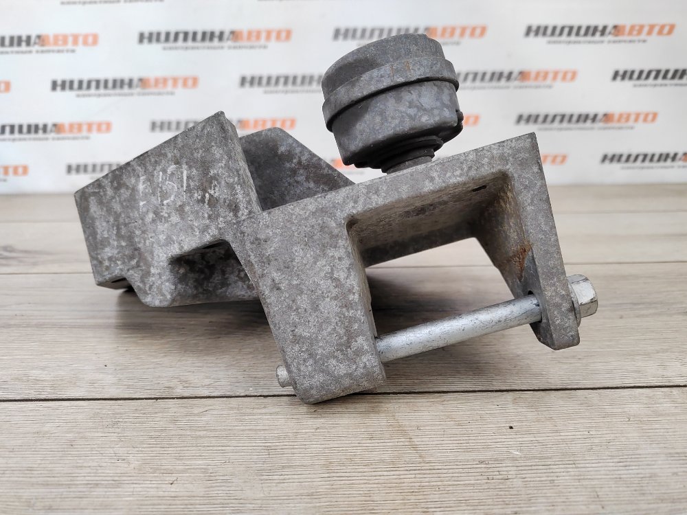 Кронштейн двигателя, 1500 рублей, Москва