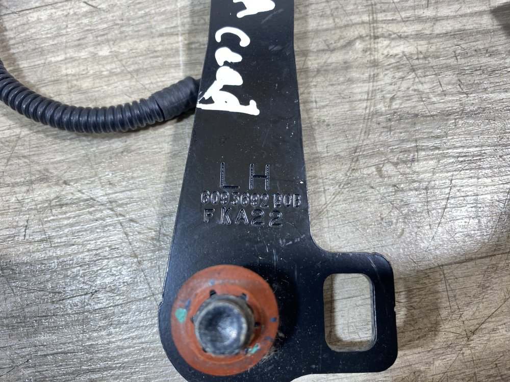 Замок ремня безопасности, 1000 рублей, Севастополь