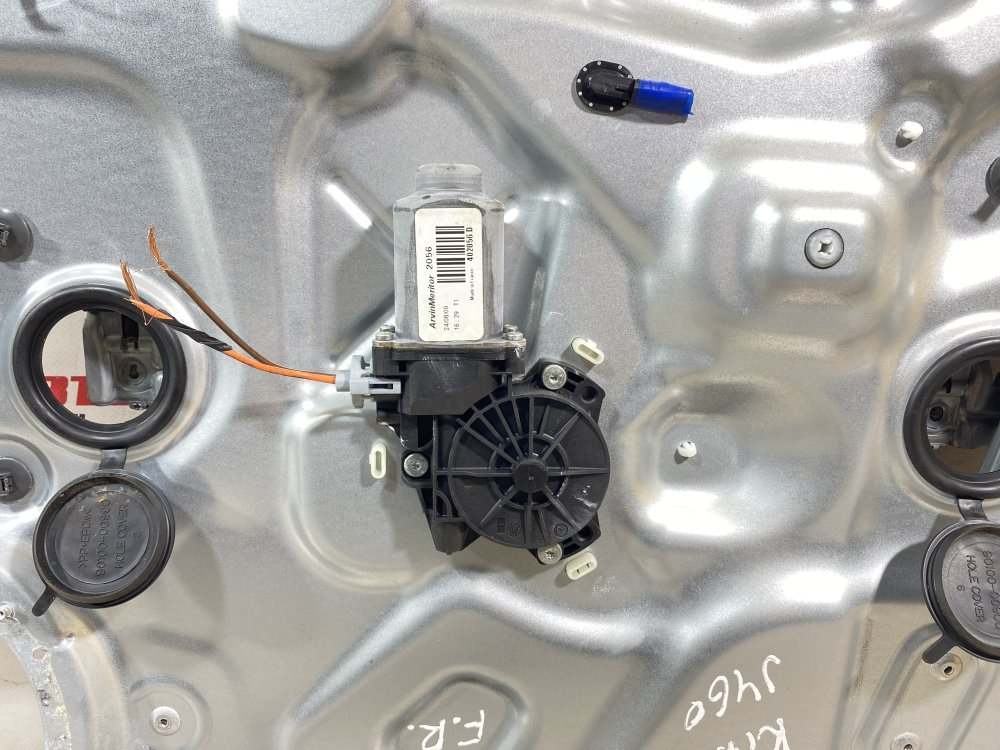 Стеклоподъемник, 2000 рублей, Севастополь