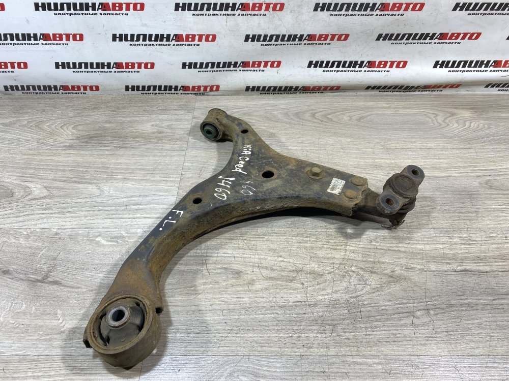 Рычаг передний нижний, 2200 рублей, Севастополь