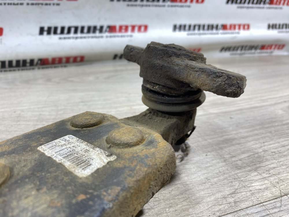 Рычаг передний нижний, 2200 рублей, Севастополь