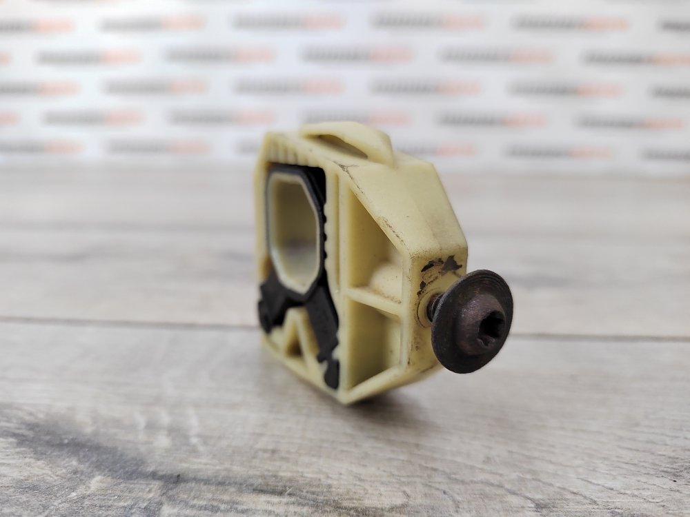 Крепление радиатора, 300 рублей, Москва