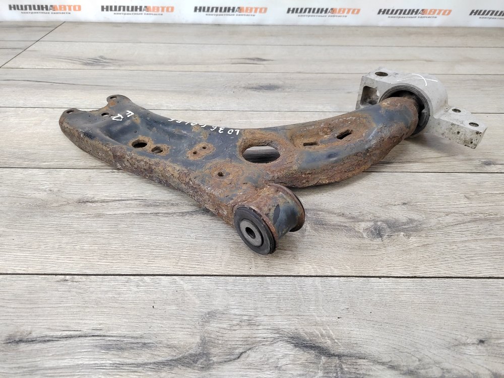 Рычаг передний нижний, 1500 рублей, Москва