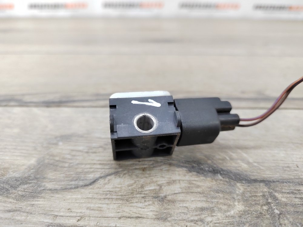 Датчик удара боковой, 300 рублей, Москва