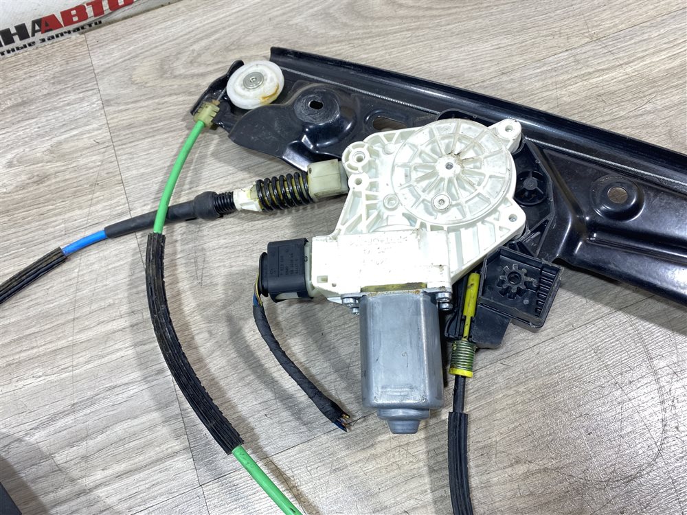 Стеклоподъемник, 2000 рублей, Севастополь