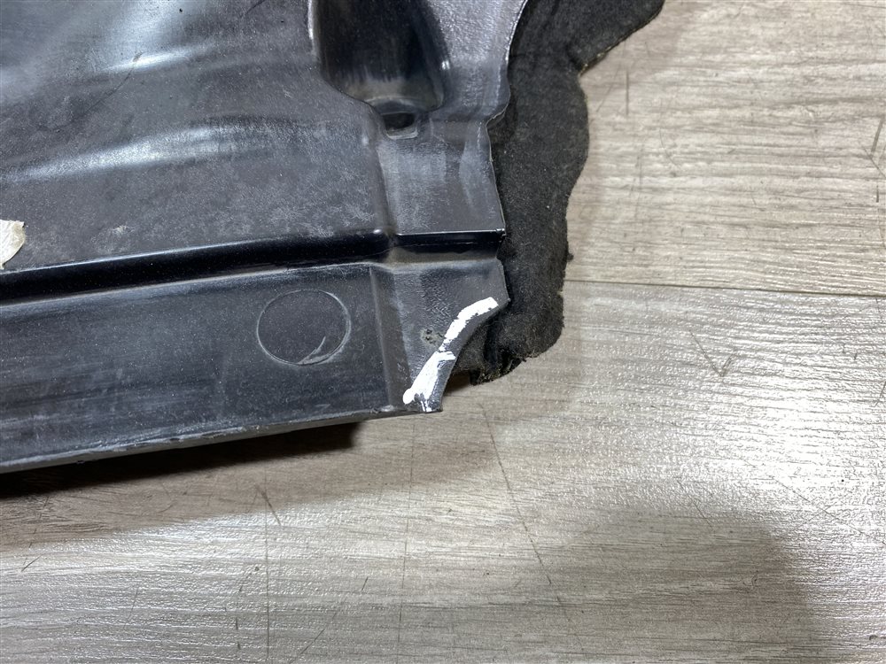 Щит моторного отсека, 1500 рублей, Севастополь