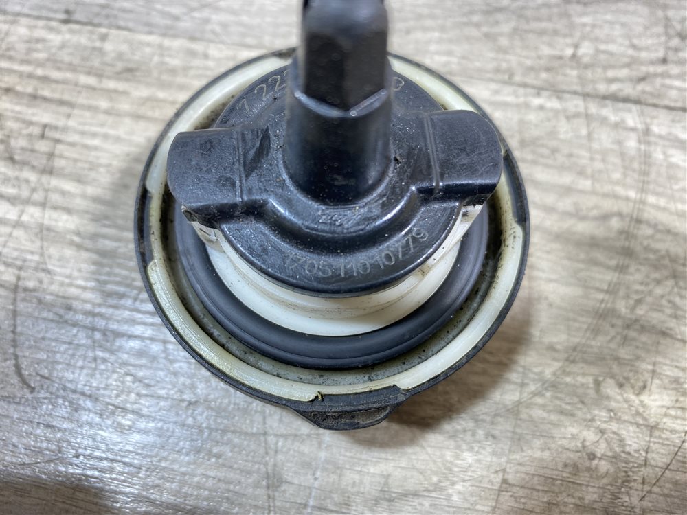 Крышка бензобака, 1000 рублей, Севастополь