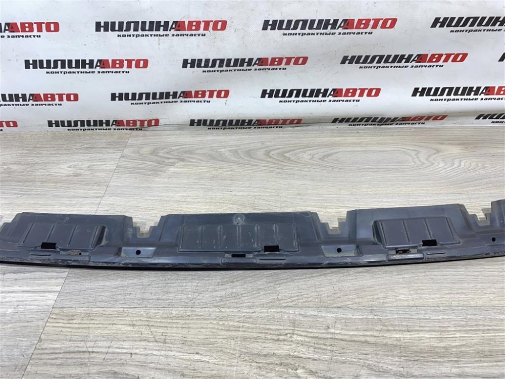 Кронштейн бампера центральный, 1000 рублей, Севастополь