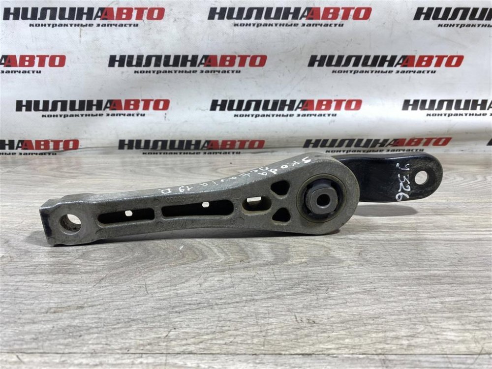 Подушка двигателя, 700 рублей, Севастополь