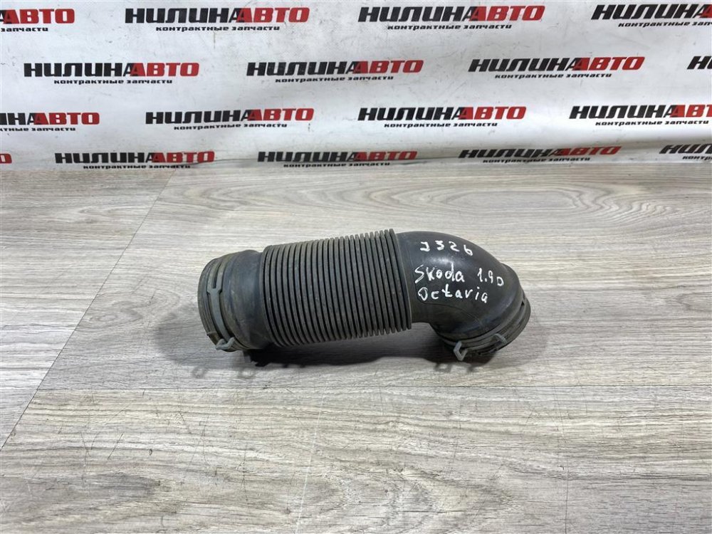 Патрубок воздушного фильтра, 500 рублей, Севастополь