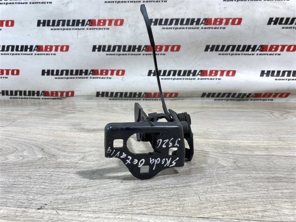 Замок капота, 1500 рублей, Севастополь