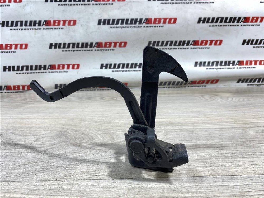 Замок капота, 1500 рублей, Севастополь