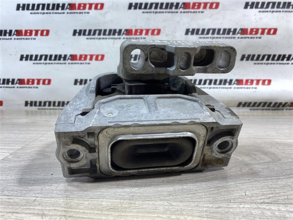 Подушка двигателя, 2000 рублей, Севастополь