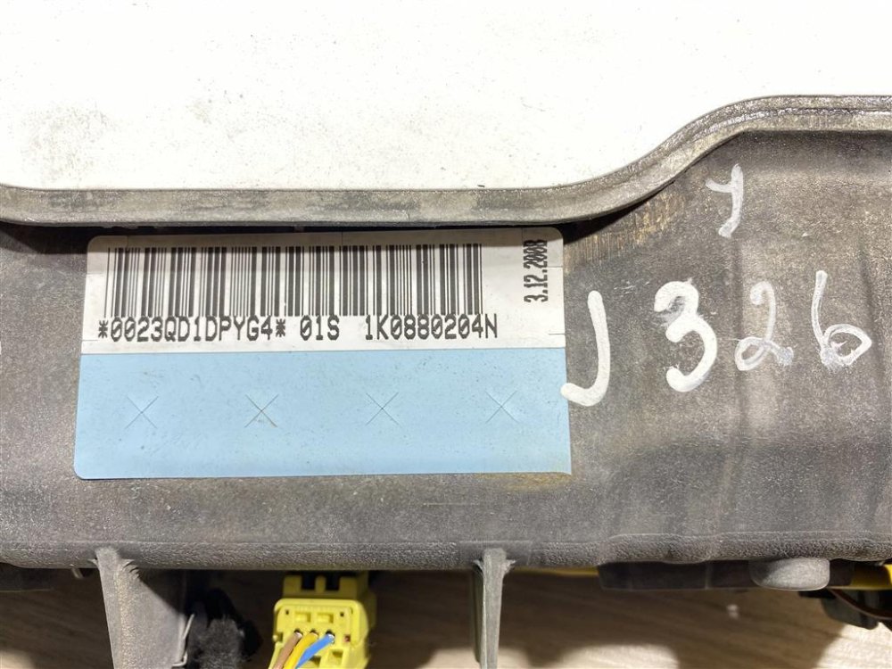 Подушка безопасности в торпедо, 3400 рублей, Севастополь