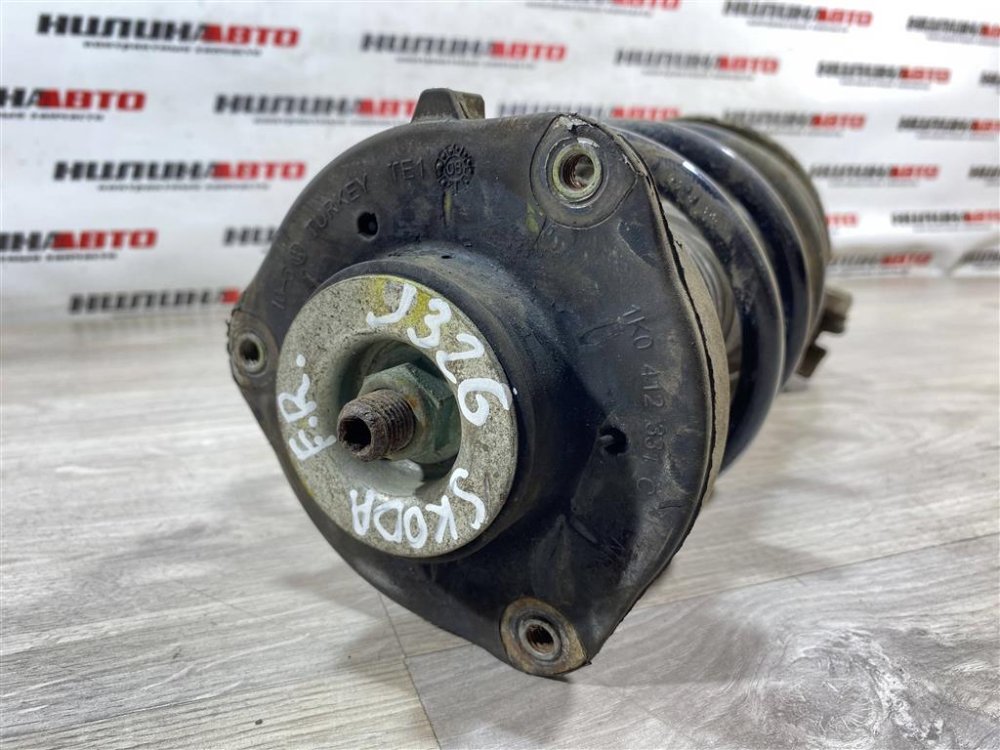 Амортизатор, 3500 рублей, Севастополь