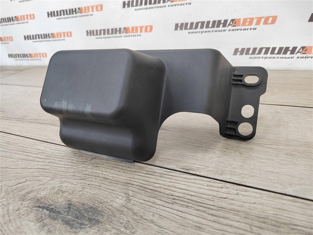 Накладка передней панели, 500 рублей, Москва