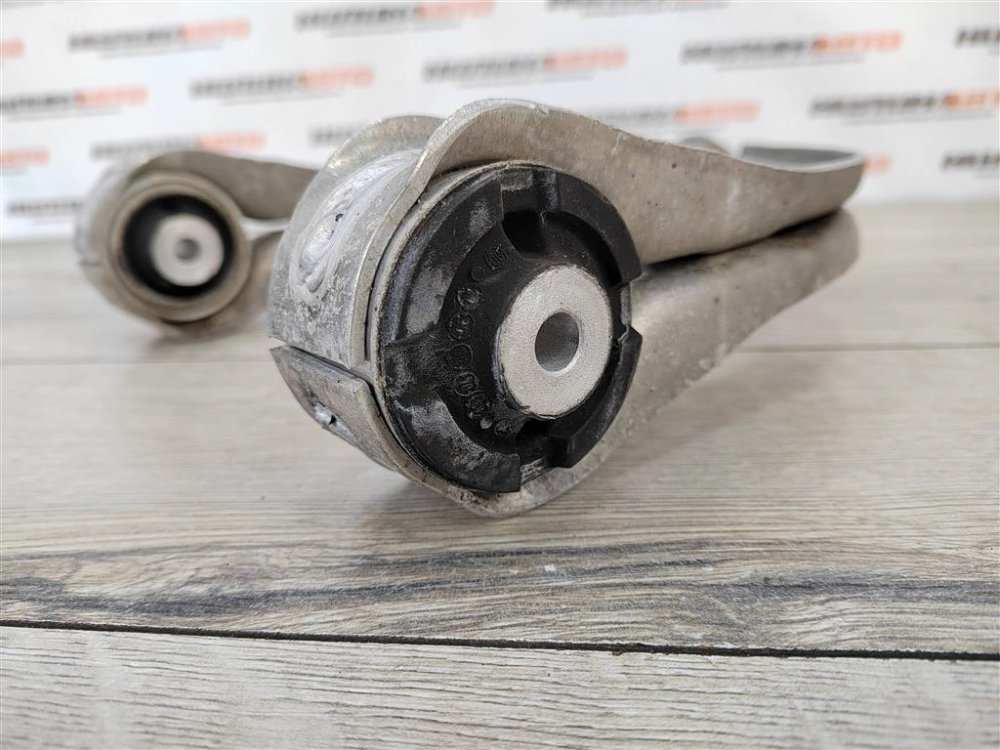 Рычаг передний верхний, 1200 рублей, Москва