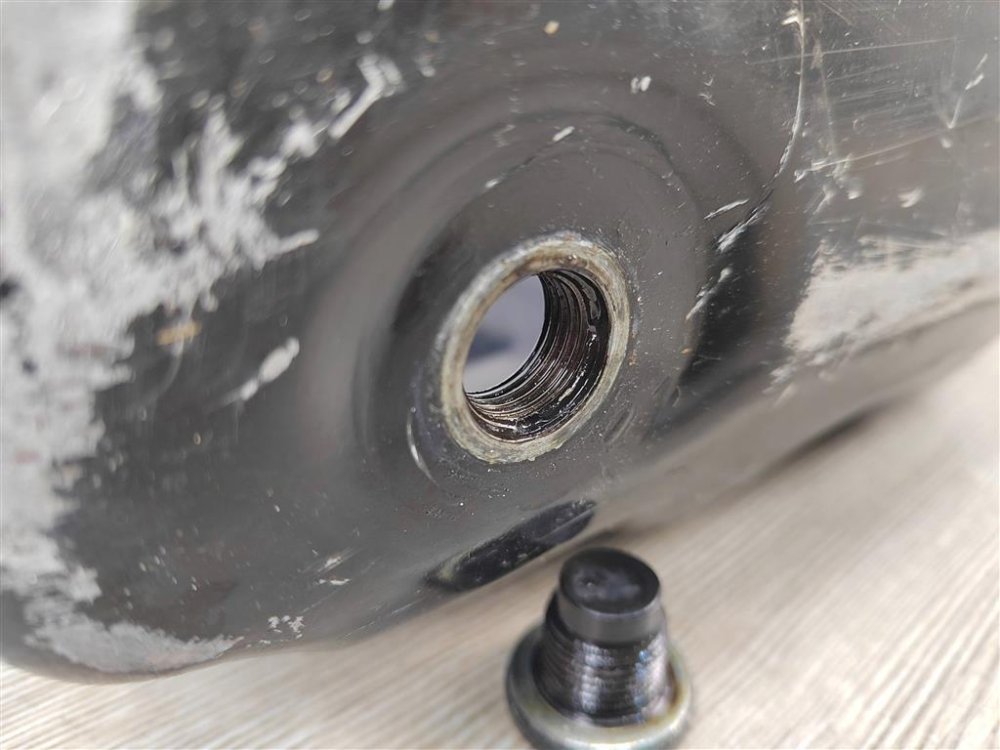 Поддон двигателя, 1200 рублей, Москва