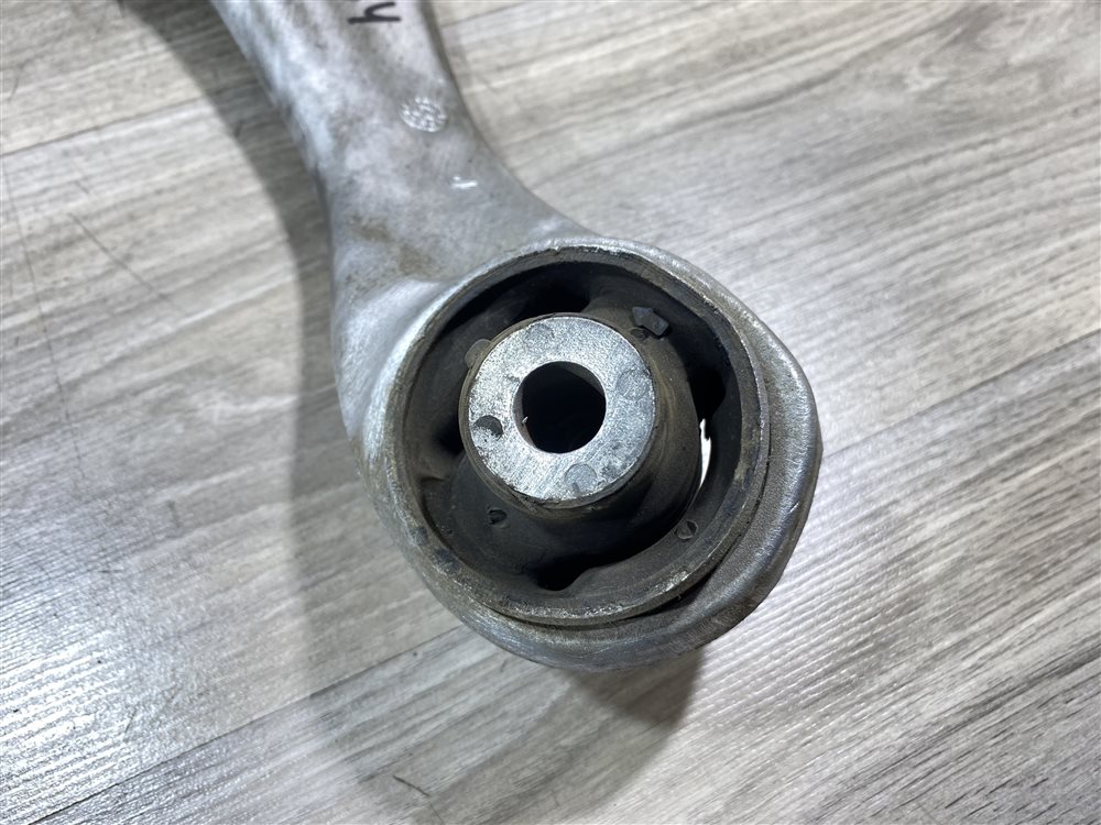 Рычаг передний нижний, 2000 рублей, Севастополь