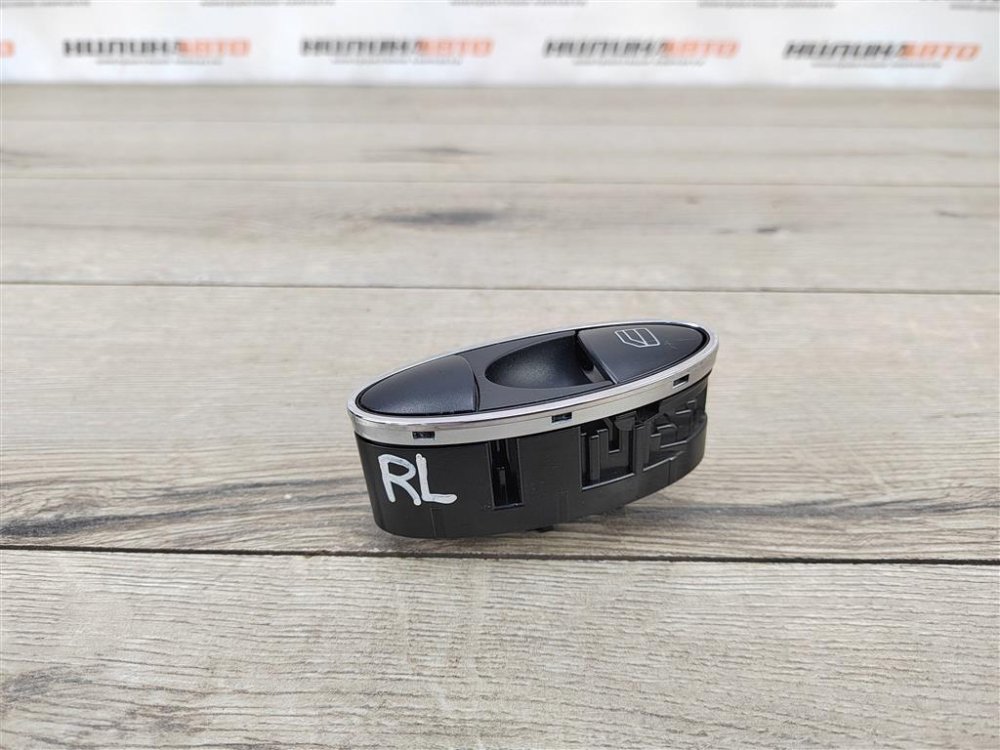 Кнопка стеклоподъемника, 500 рублей, Москва