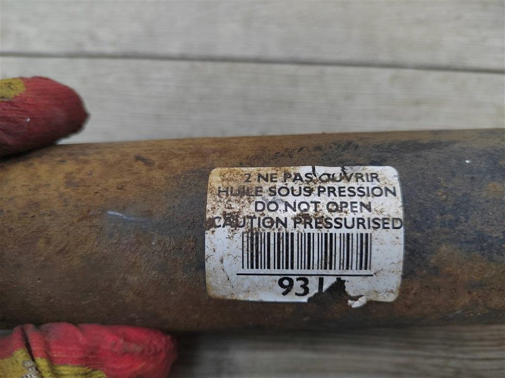 Амортизатор, 1000 рублей, Москва