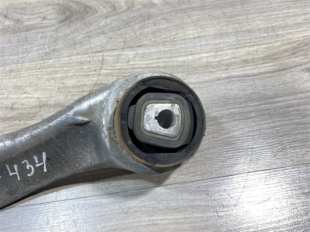 Рычаг передний нижний, 1500 рублей, Севастополь