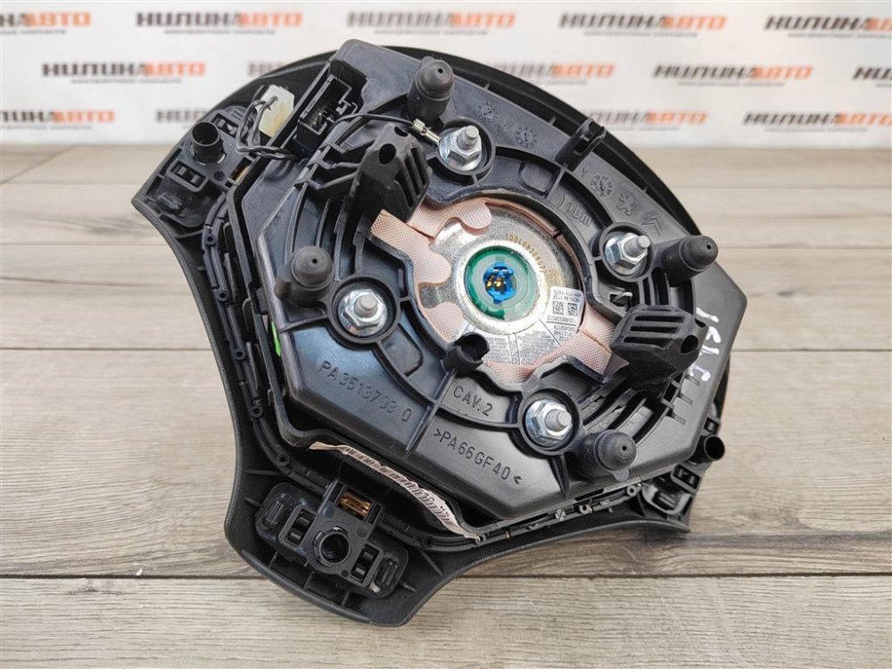 Подушка безопасности в руль, 3000 рублей, Москва