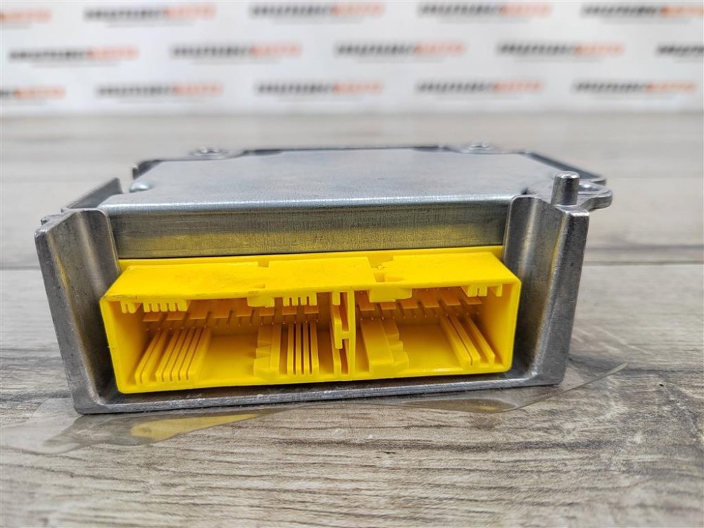 Блок управления SRS, 1000 рублей, Москва