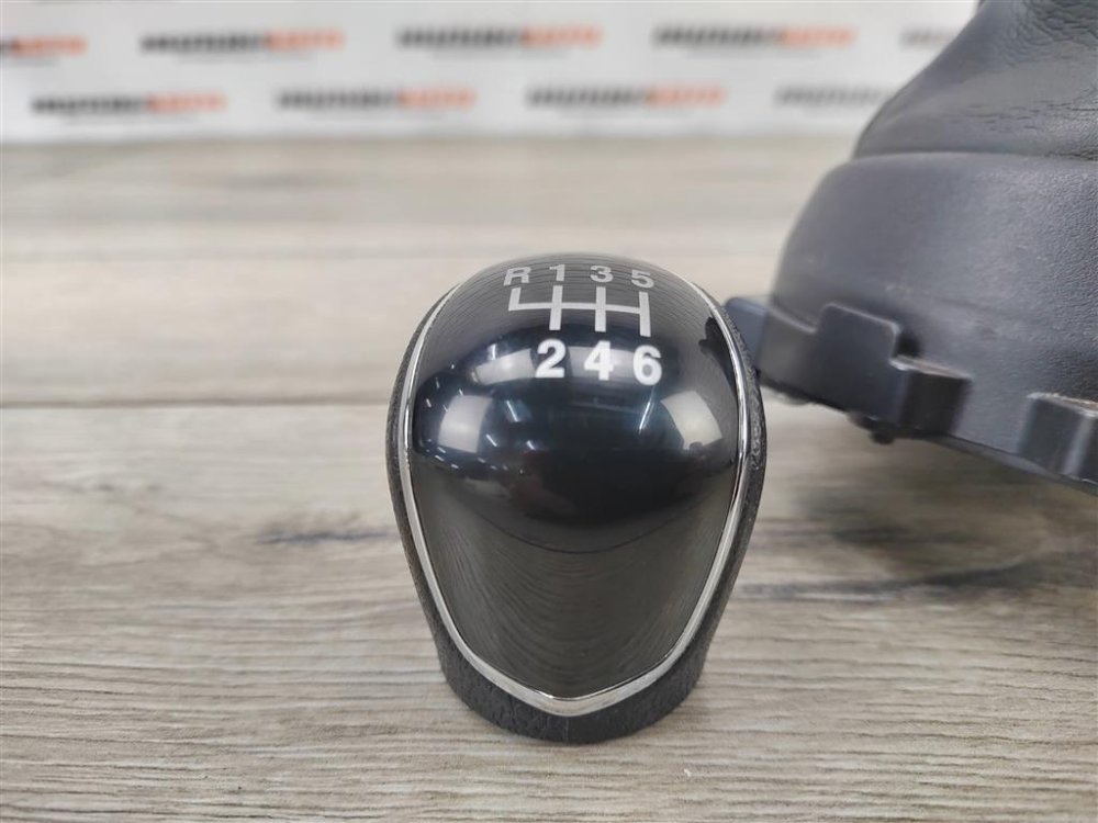 Чехол кулисы мкпп, 1000 рублей, Москва