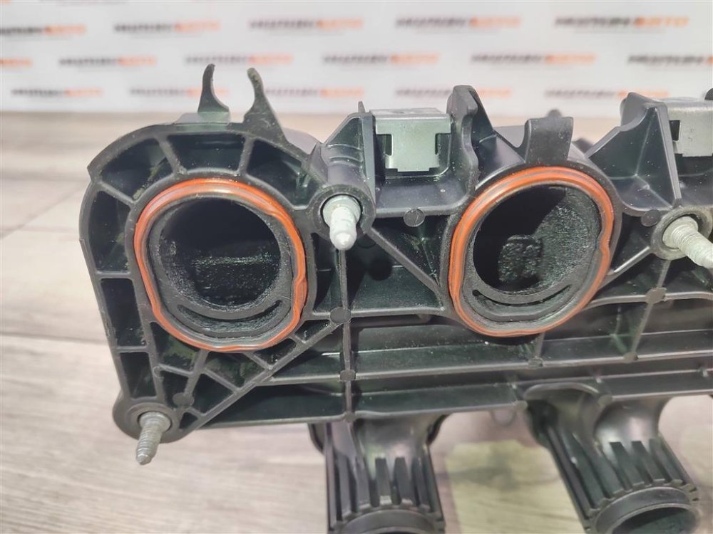 Коллектор впускной, 2800 рублей, Москва