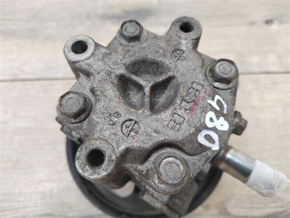 Насос ГУР, 2700 рублей, Москва