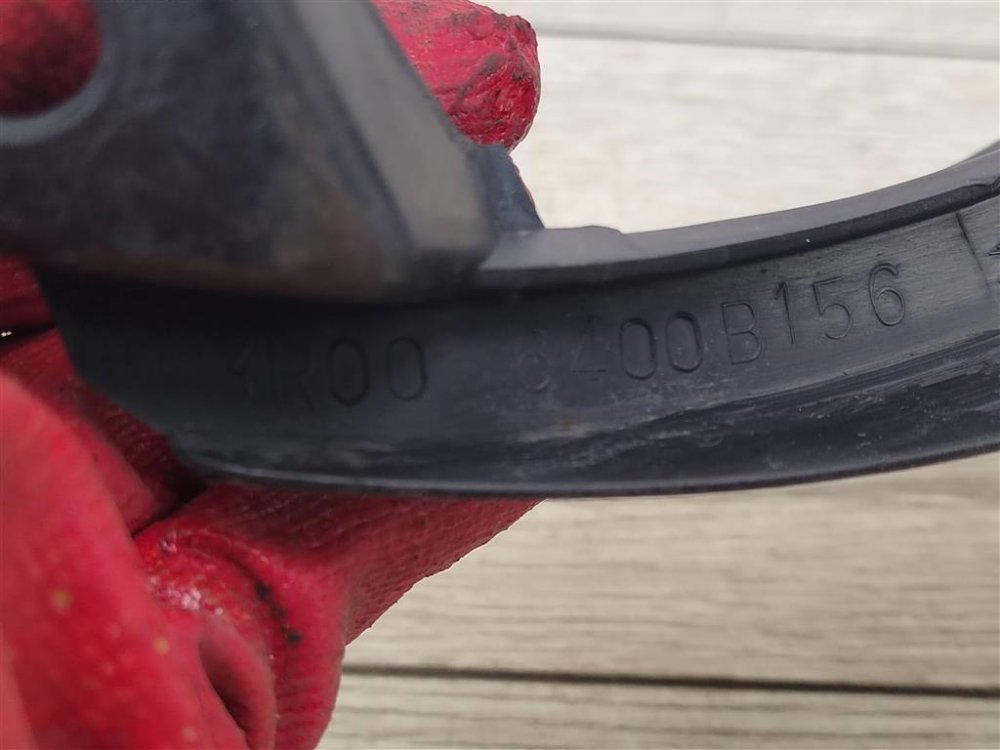 Кронштейн, 1000 рублей, Москва