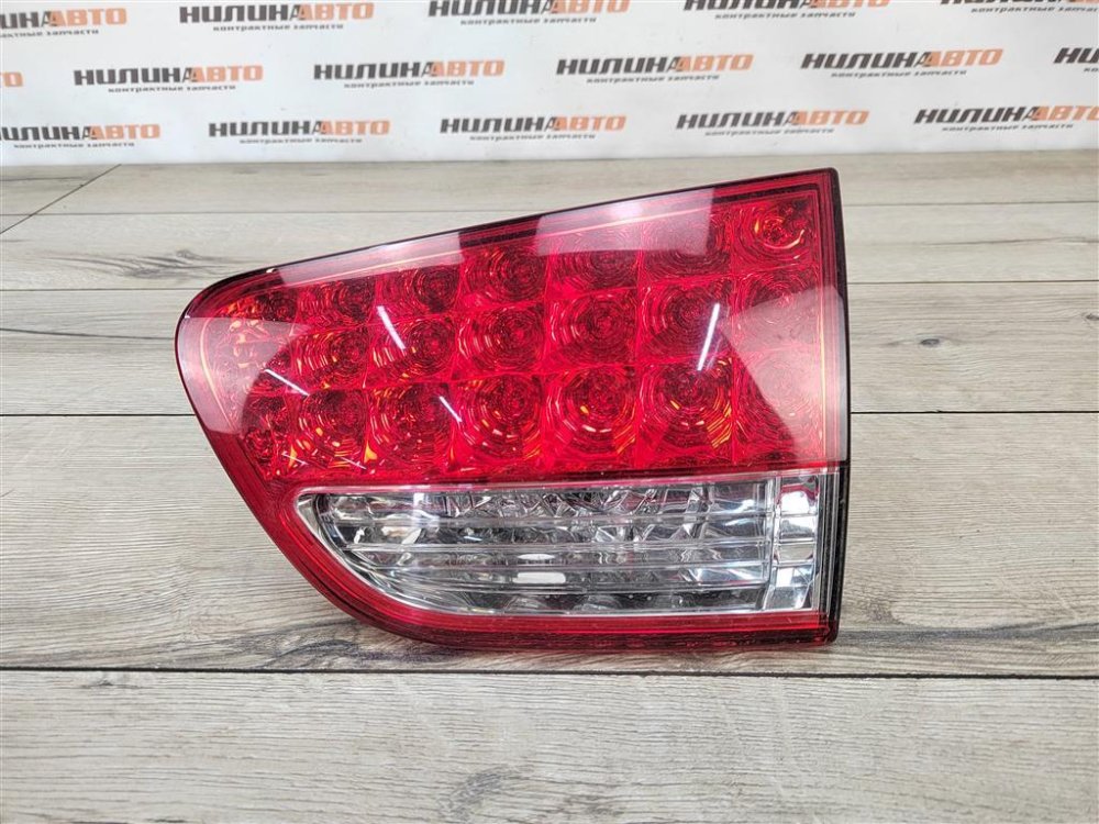 Фонарь в крышку багажника, 3000 рублей, Москва