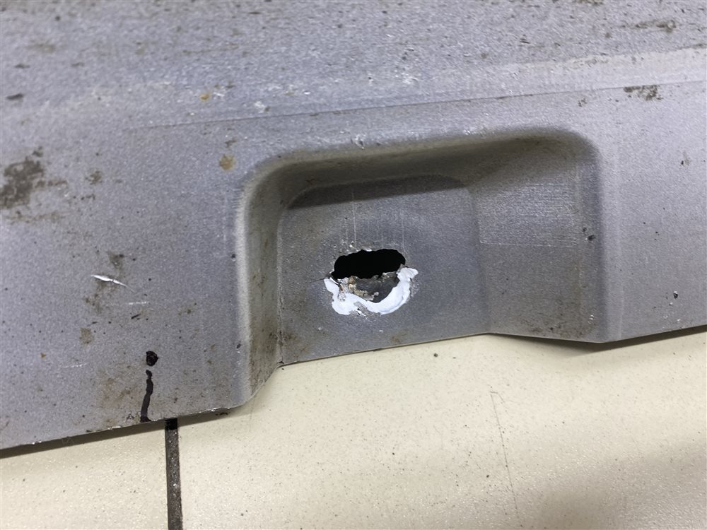 Накладка порога, 2000 рублей, Севастополь