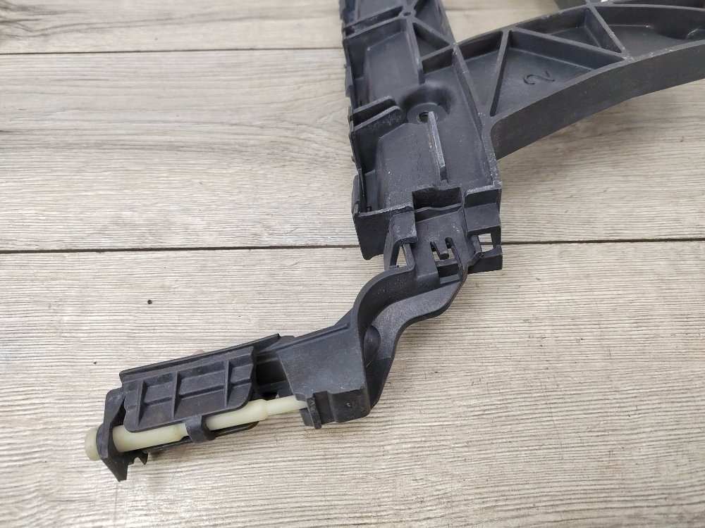 Кронштейн бампера, 500 рублей, Москва