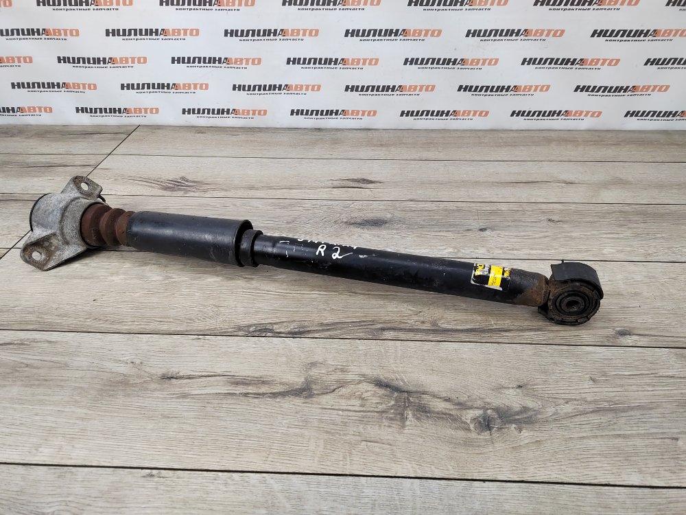 Амортизатор, 500 рублей, Москва