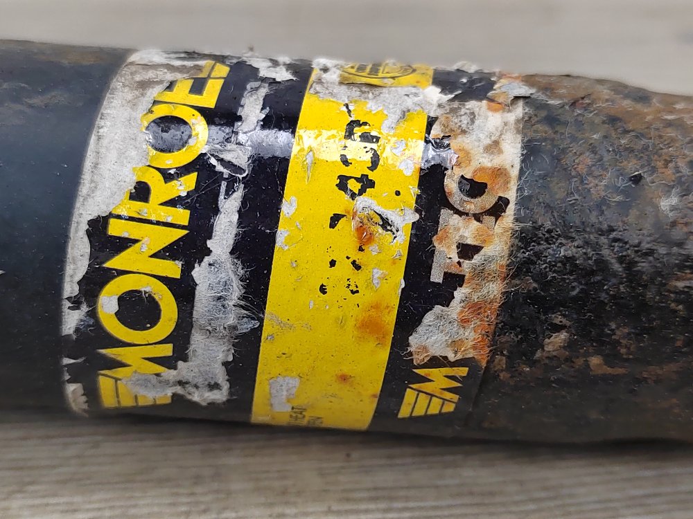 Амортизатор, 500 рублей, Москва