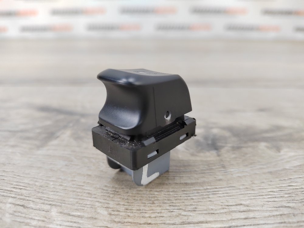 Кнопка стеклоподъемника, 450 рублей, Москва